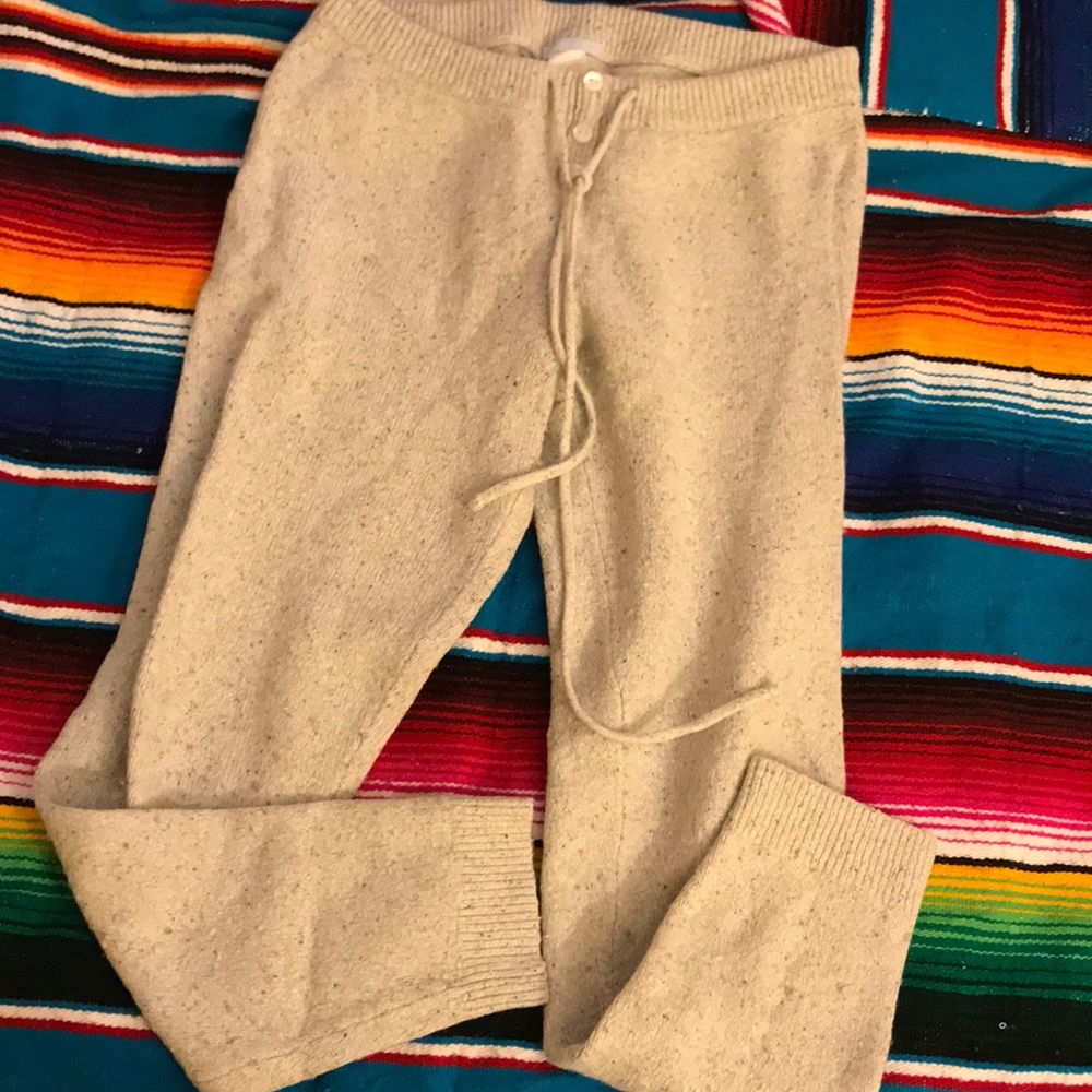 COZY KNITTED LEGGINGS